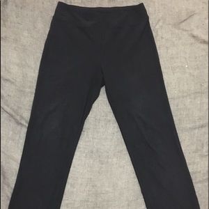 Women’s Black Trouser pants. New without tags.